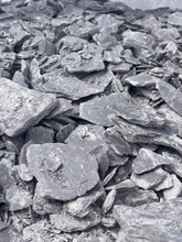 Load image into Gallery viewer, 40mm Slate Chippings – Decorative Gravel for Gardens &amp; Landscaping-Eclipse Fencing
